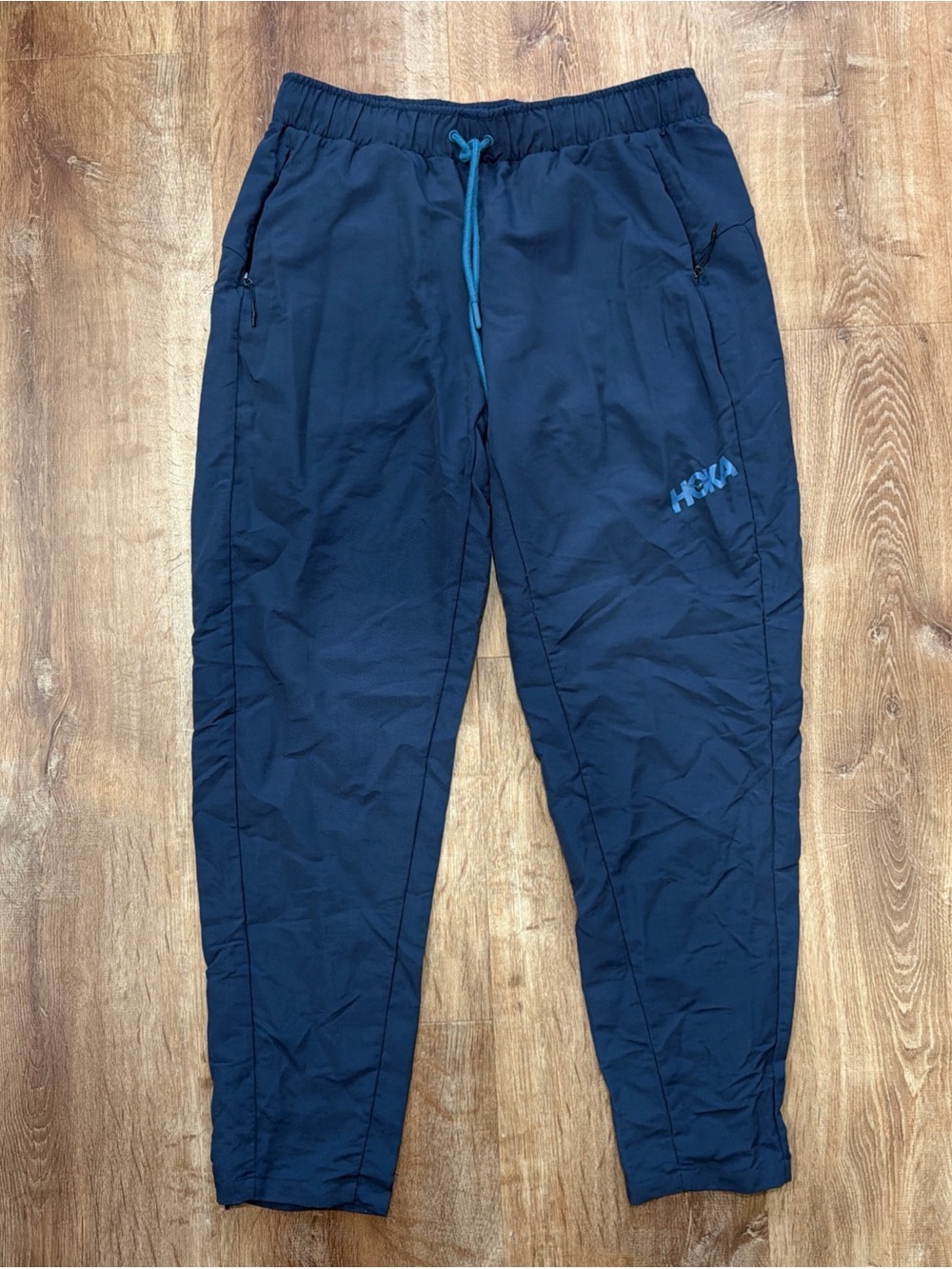 Hoka Joggers Pants Mens Medium Blue Lifestyle Athletic Relaxed Gym Training